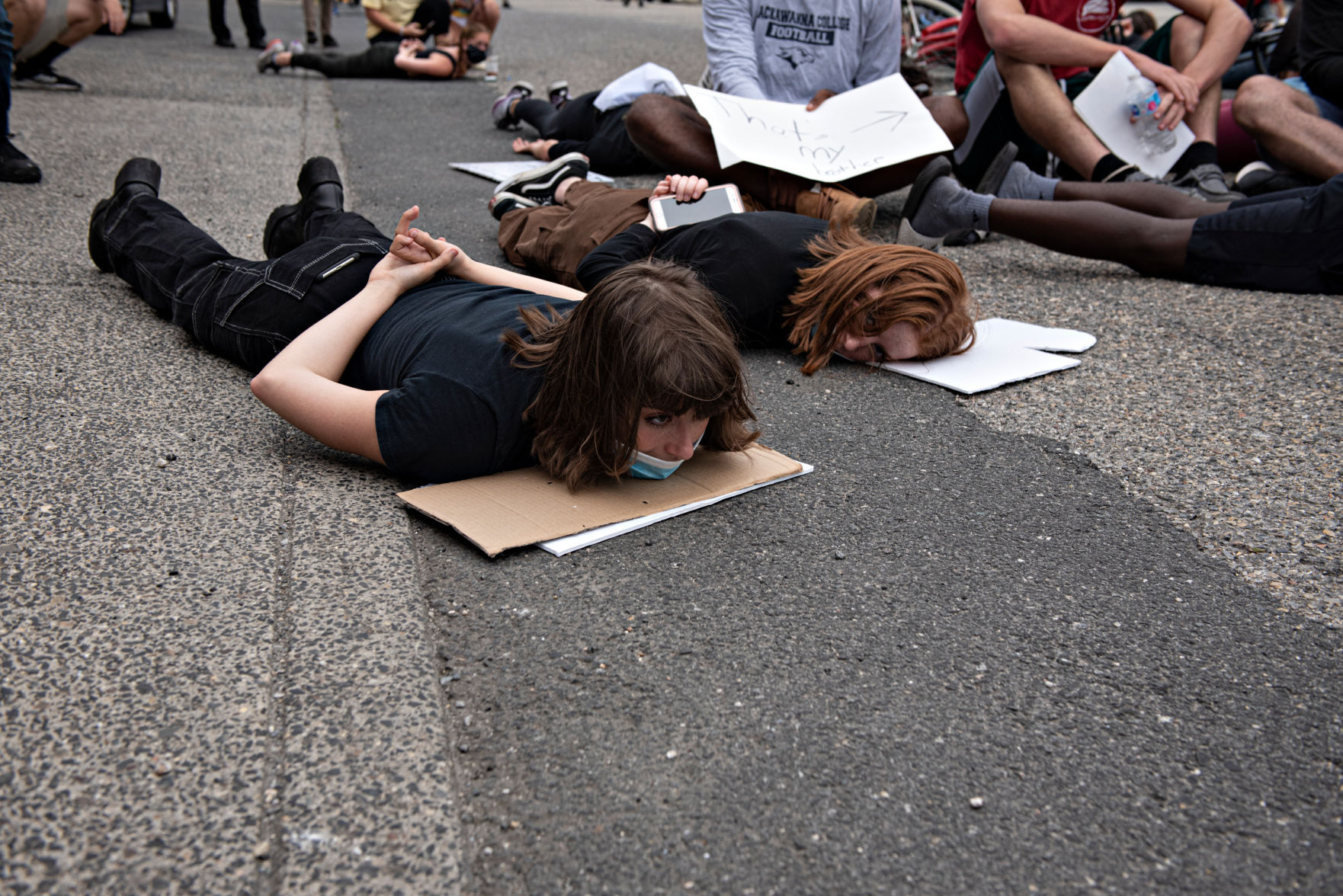 060320_nws_ocprotest
